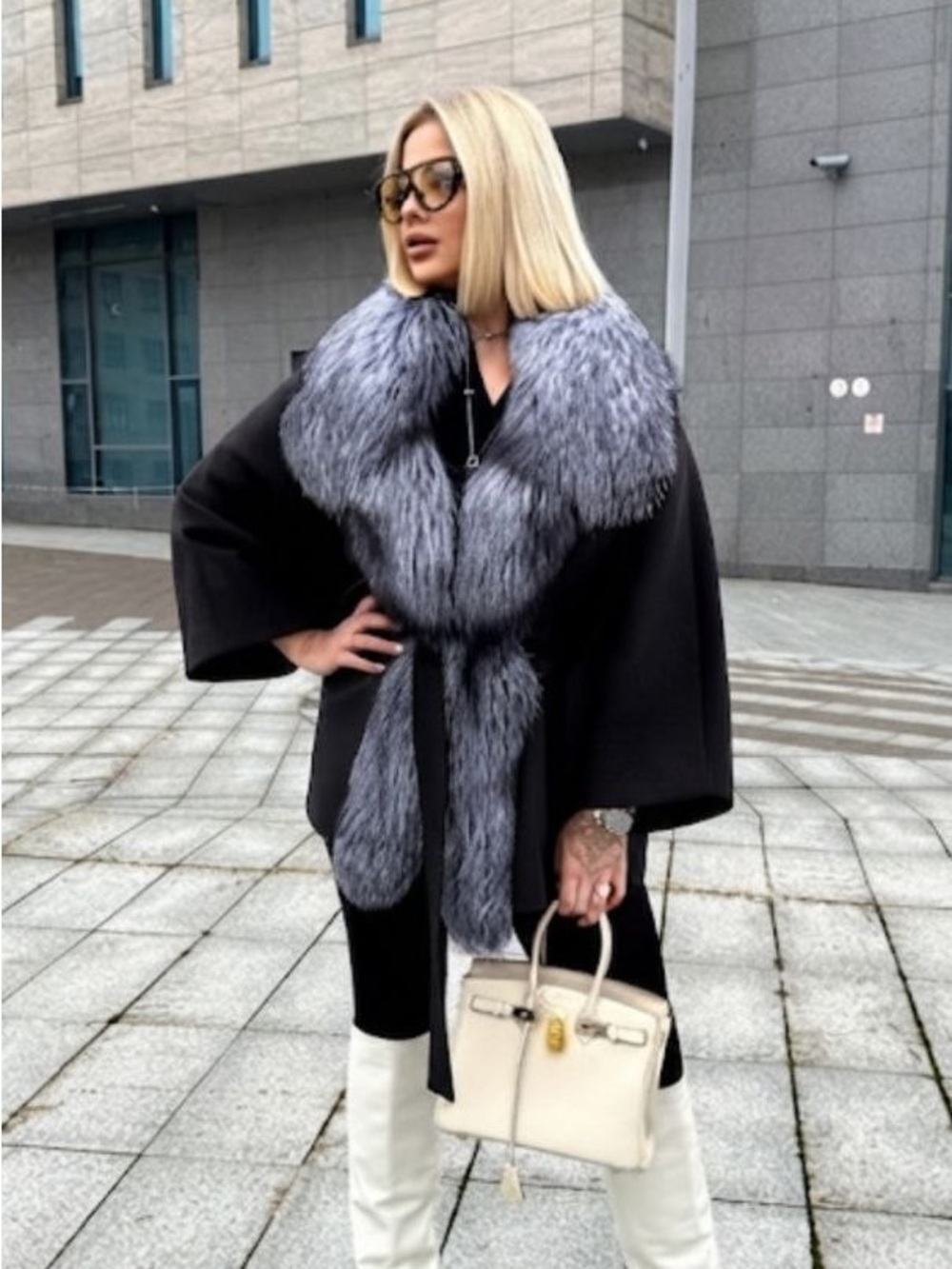 New cashmere poncho coat with luxurious natural silver fox fur oversized